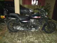 Bajaj Avenger Street 220