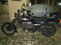 Bajaj Avenger Street 220