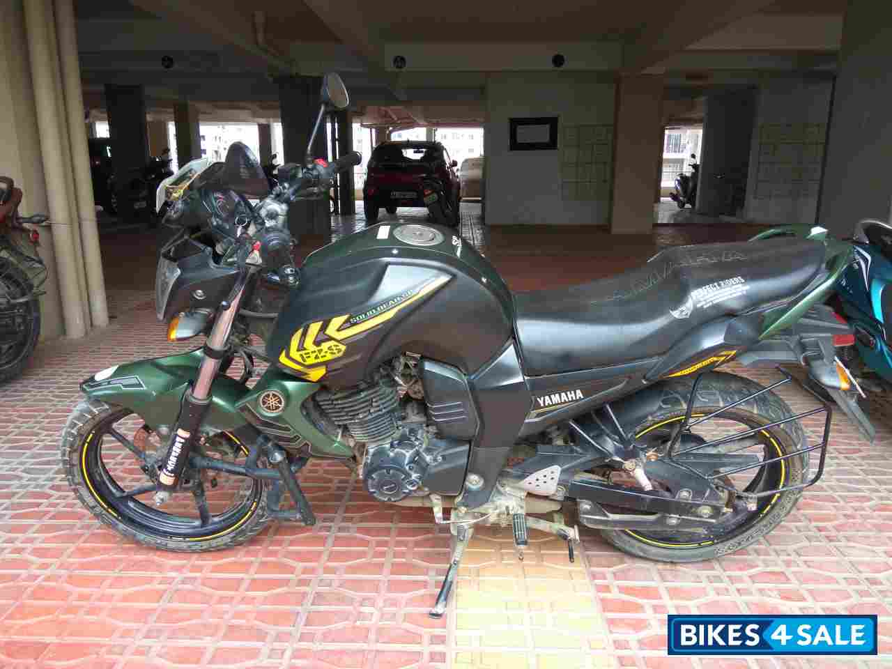 Yamaha FZ-S Yamaha FZ-S