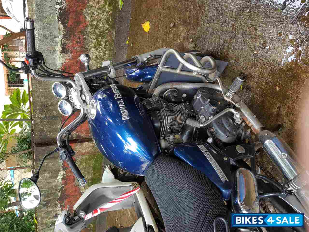 Marine Blue Royal Enfield Thunderbird 350