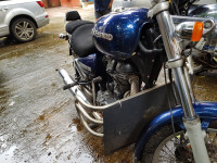 Marine Blue Royal Enfield Thunderbird 350