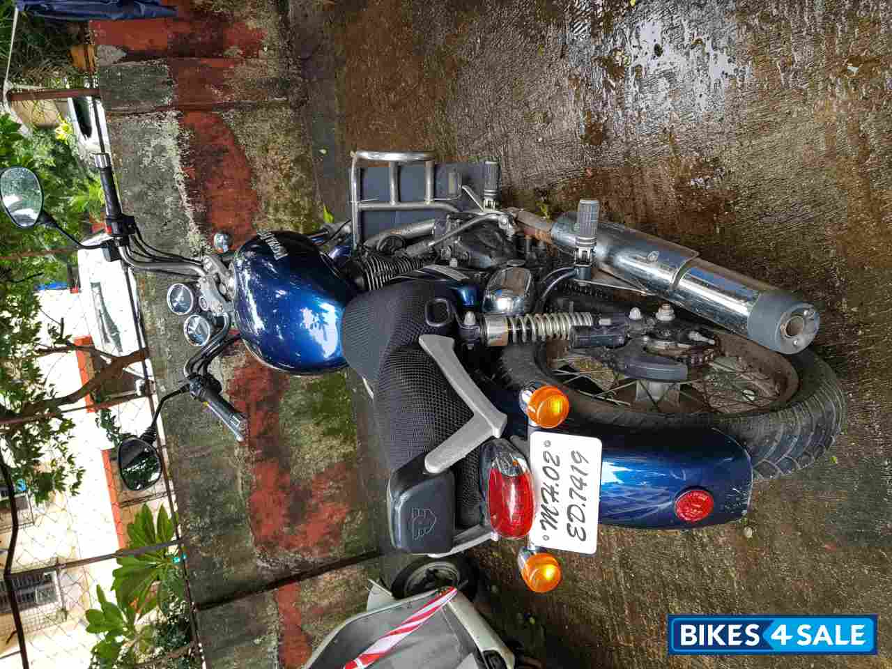 Marine Blue Royal Enfield Thunderbird 350