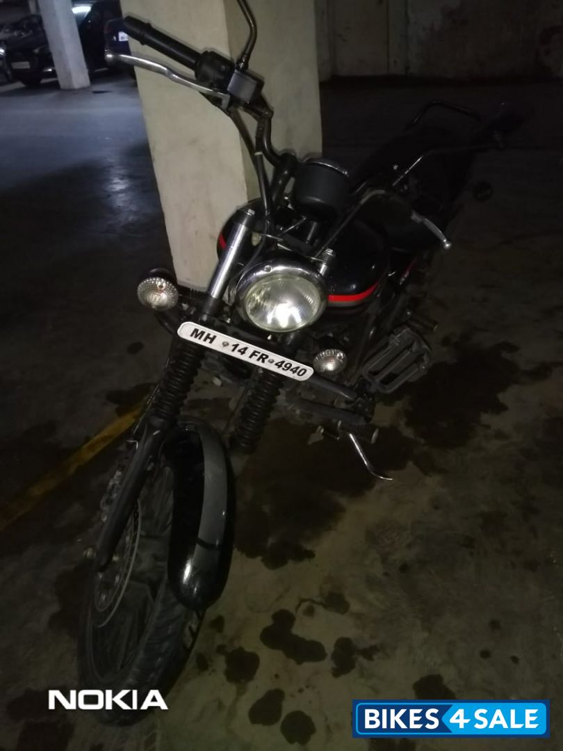 Black Bajaj Avenger Street 220
