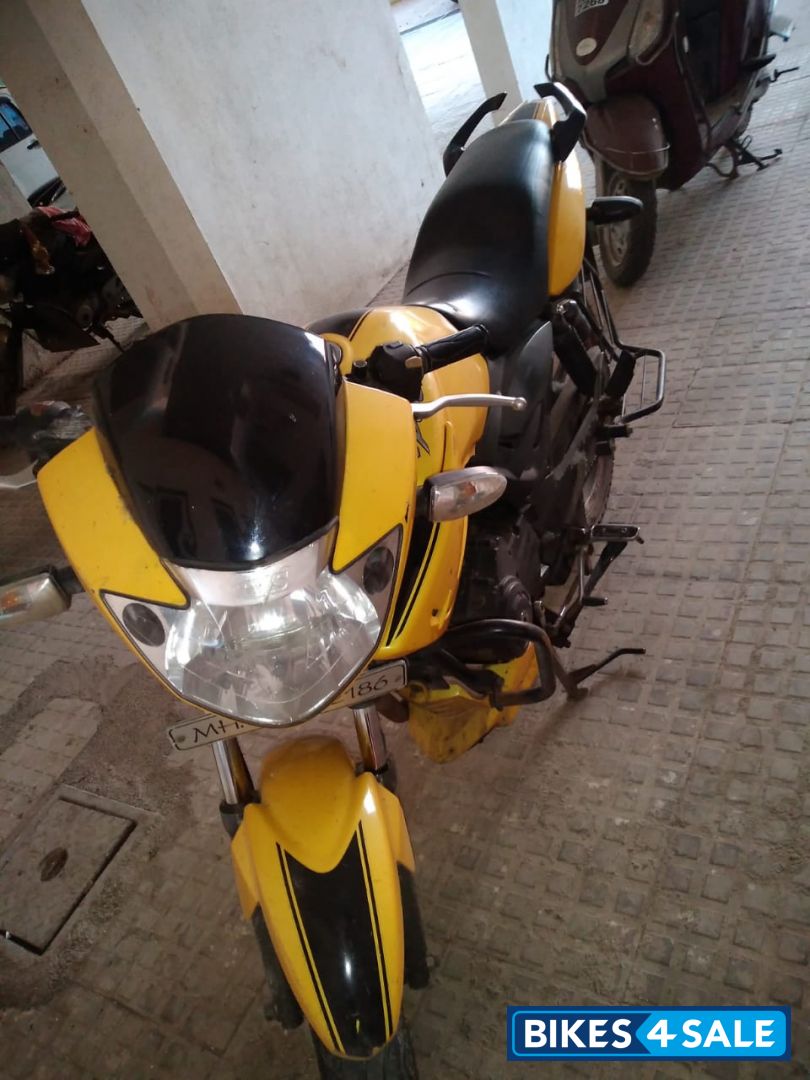 Yellow TVS Apache RTR 160