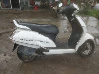 White Honda Activa