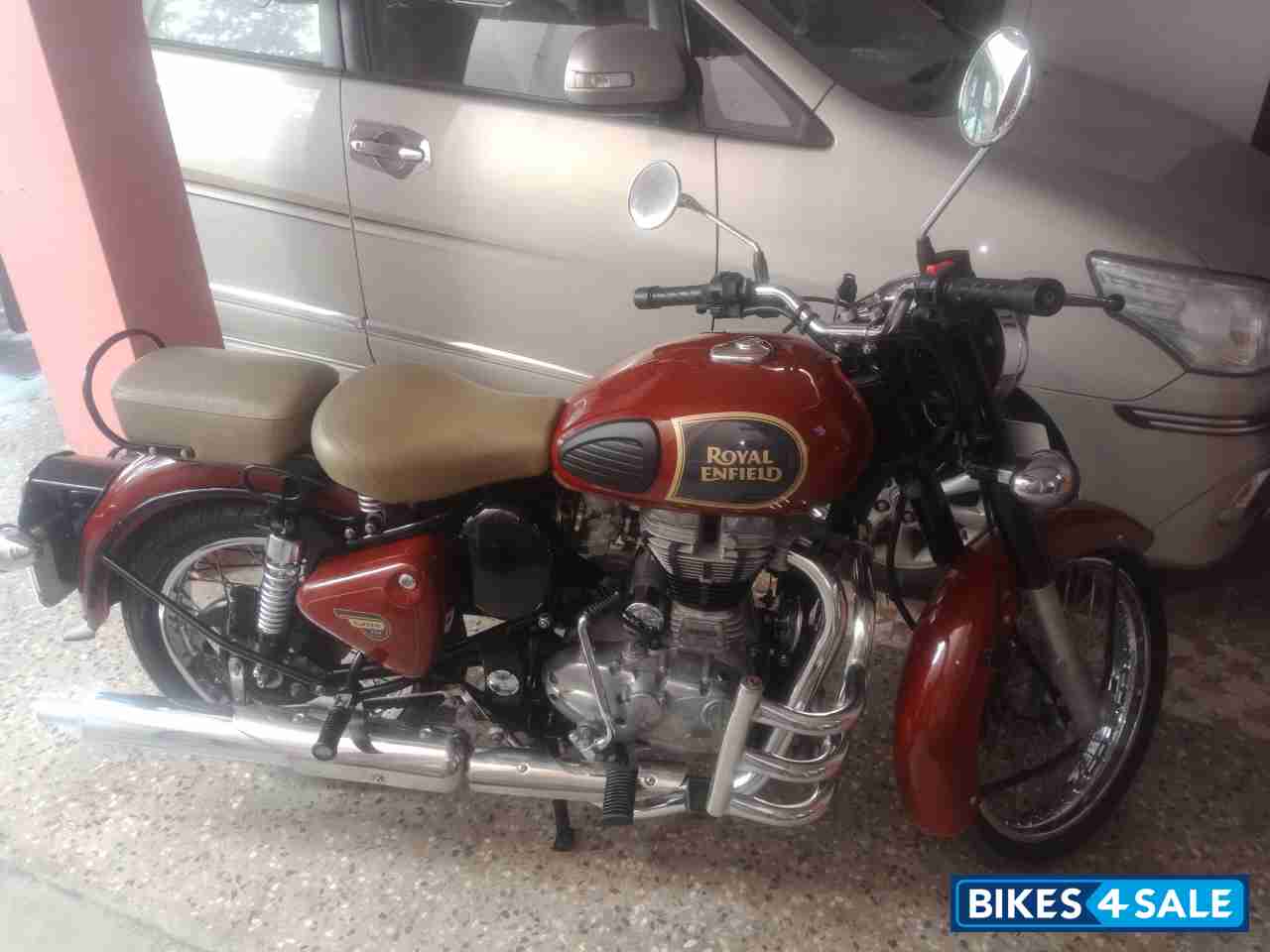 Chestnut Red Royal Enfield Classic 350 Redditch Red