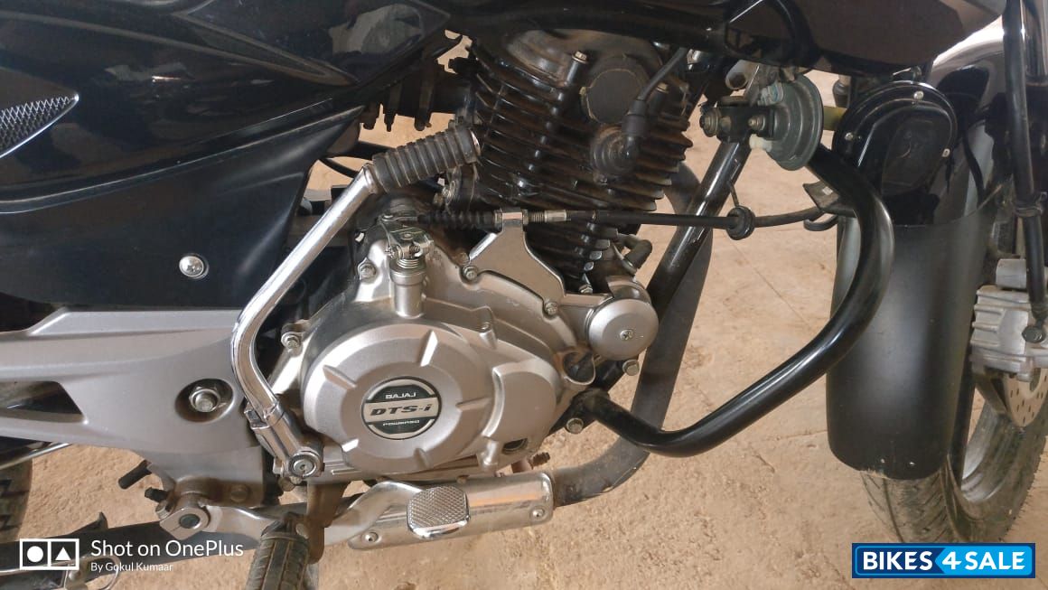 Black Bajaj Pulsar 150 DTSi