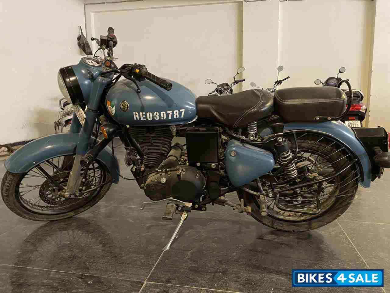 Royal Enfield Classic Signals Airborne Blue