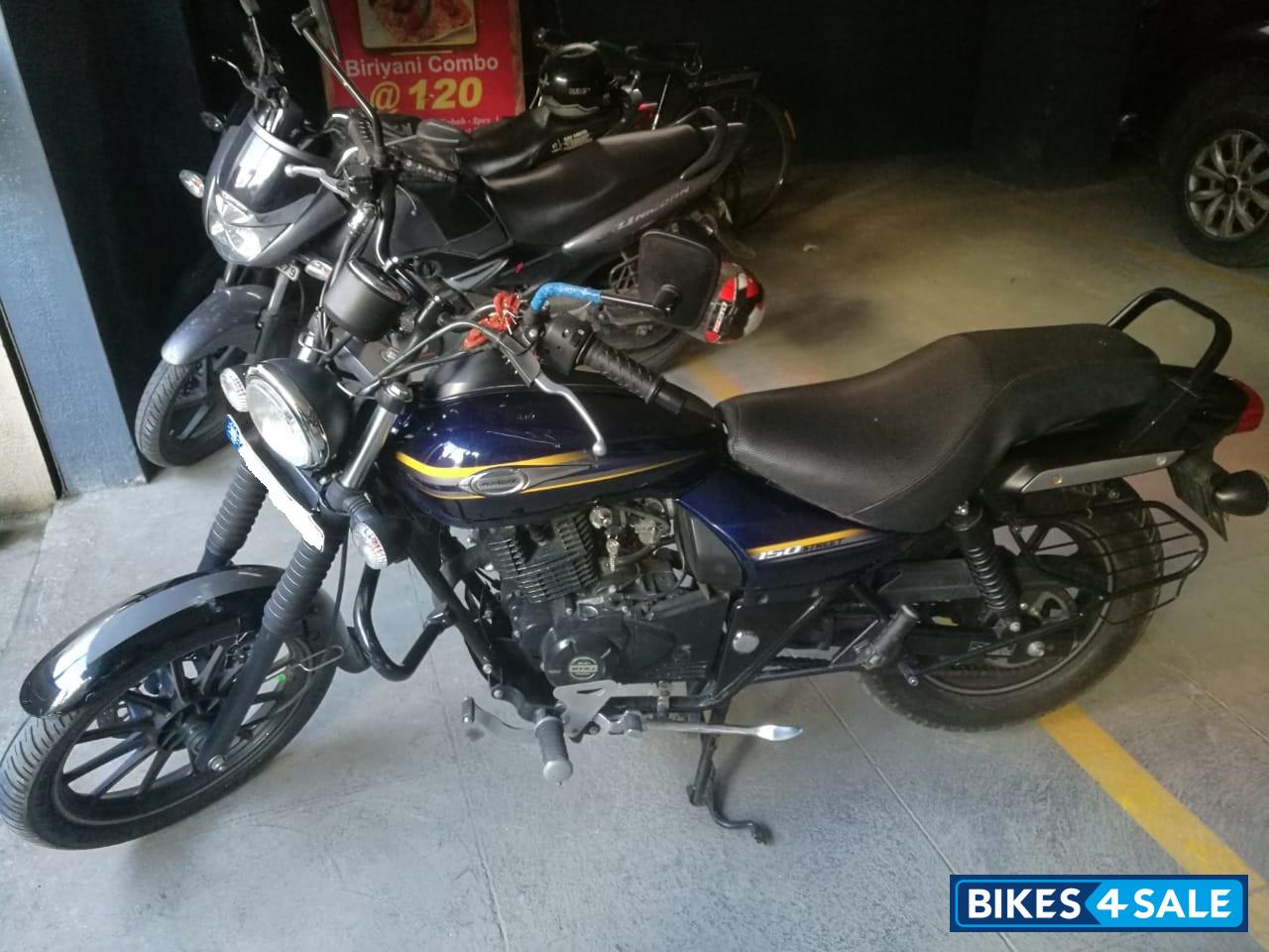 Bajaj Avenger Street 150