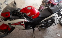 Honda CBR 150R 2015 Model