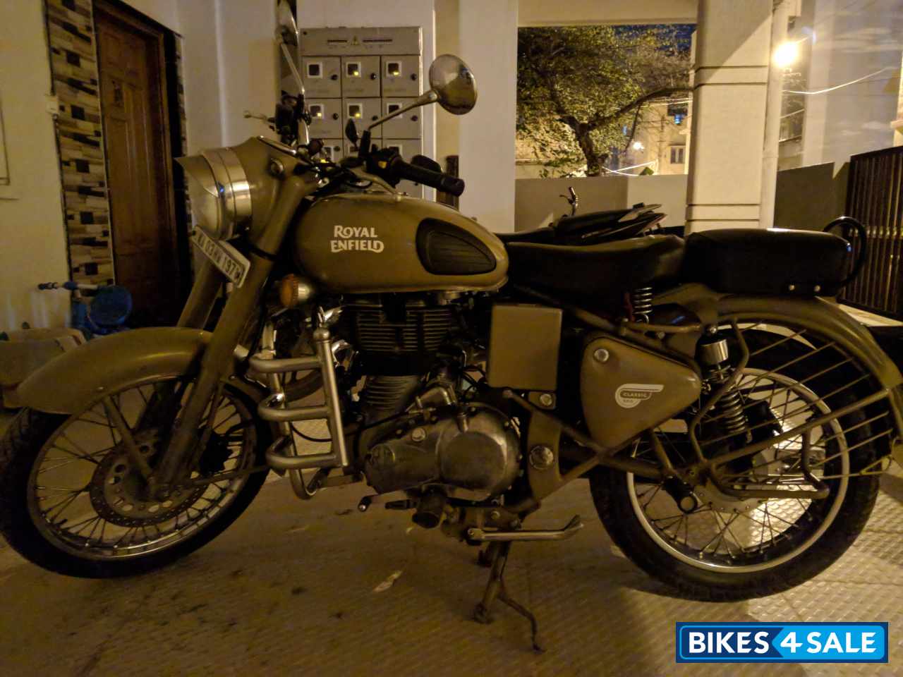 Royal Enfield Classic Desert Storm Royal Enfield Classic Desert Storm