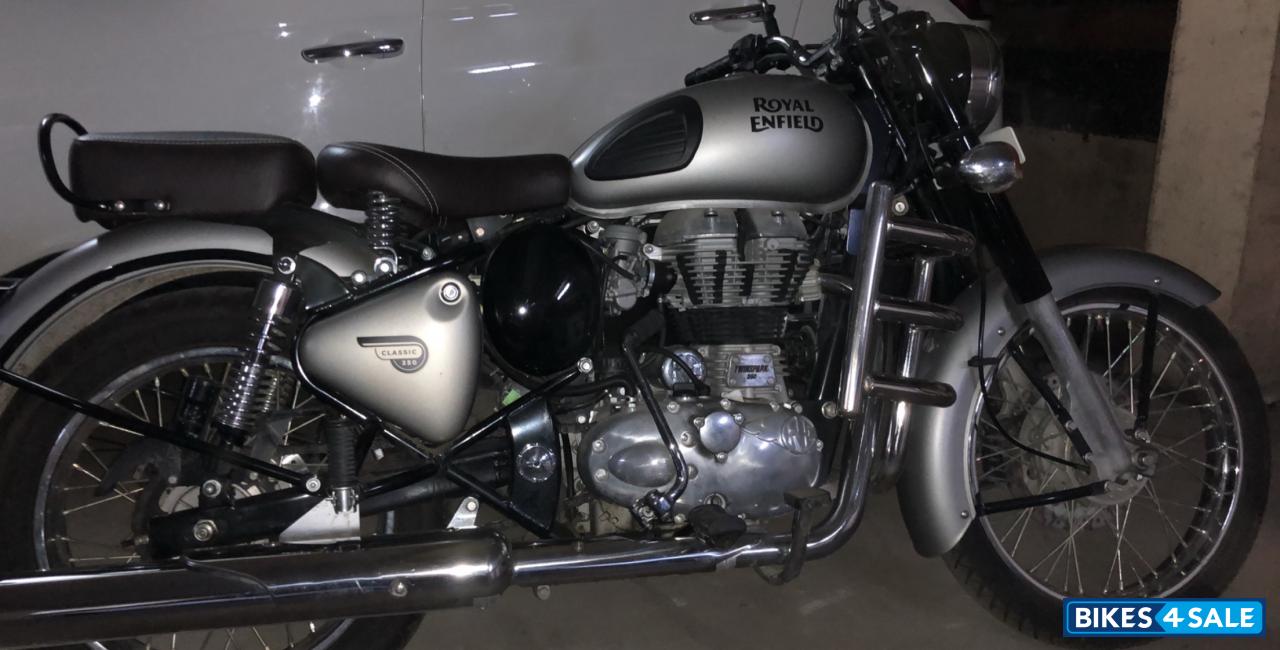 Royal Enfield Classic Gunmetal Grey
