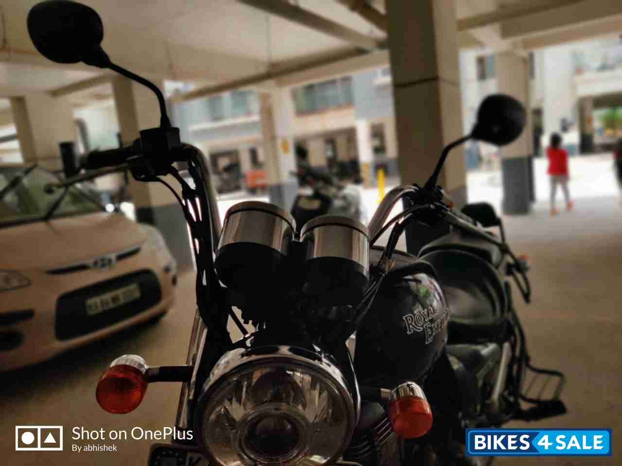 Black Royal Enfield Thunderbird TwinSpark 350