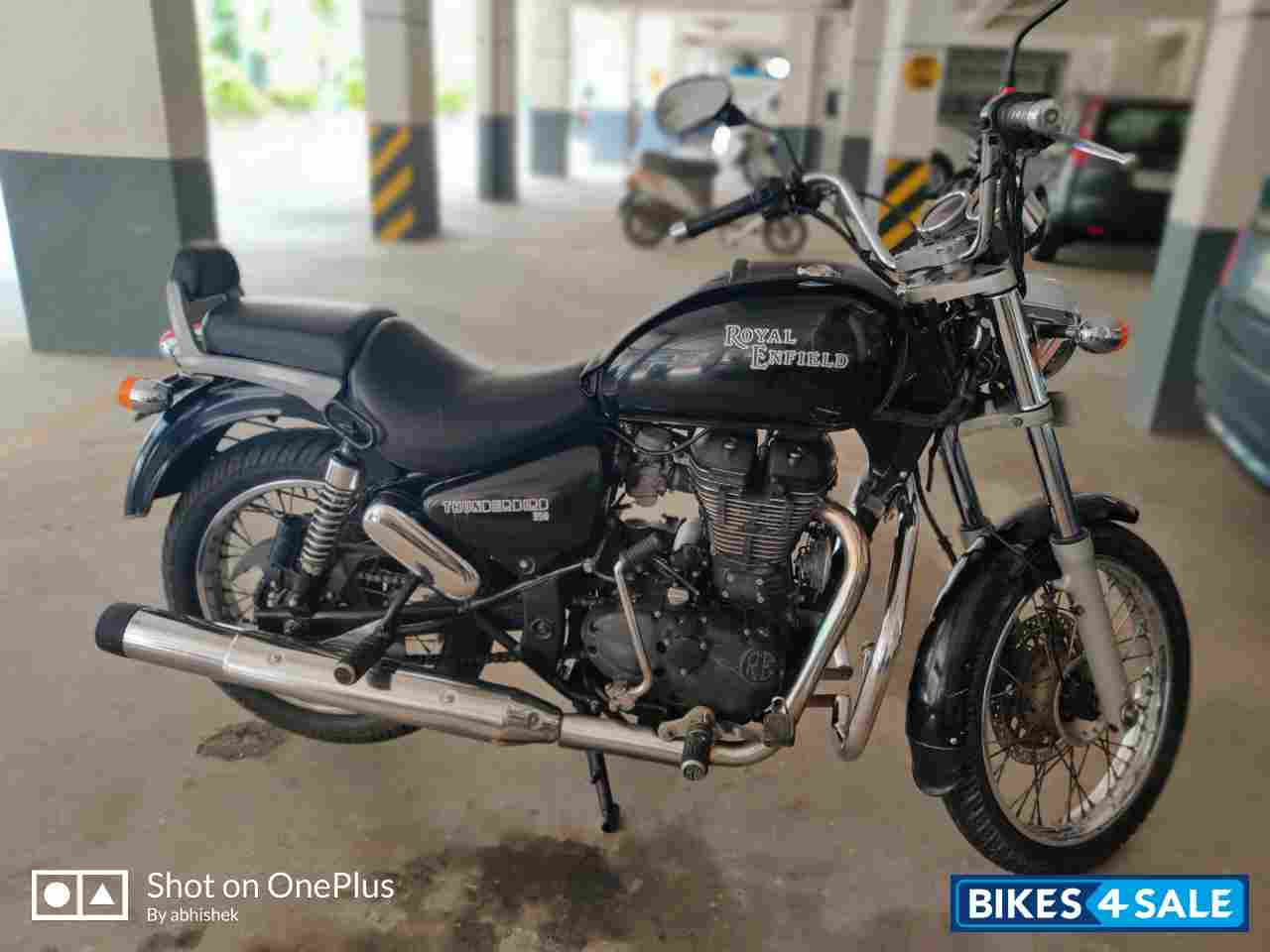 Black Royal Enfield Thunderbird TwinSpark 350 Black Royal Enfield Thunderbird TwinSpark 350