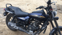 Blue Bajaj Avenger Street 150