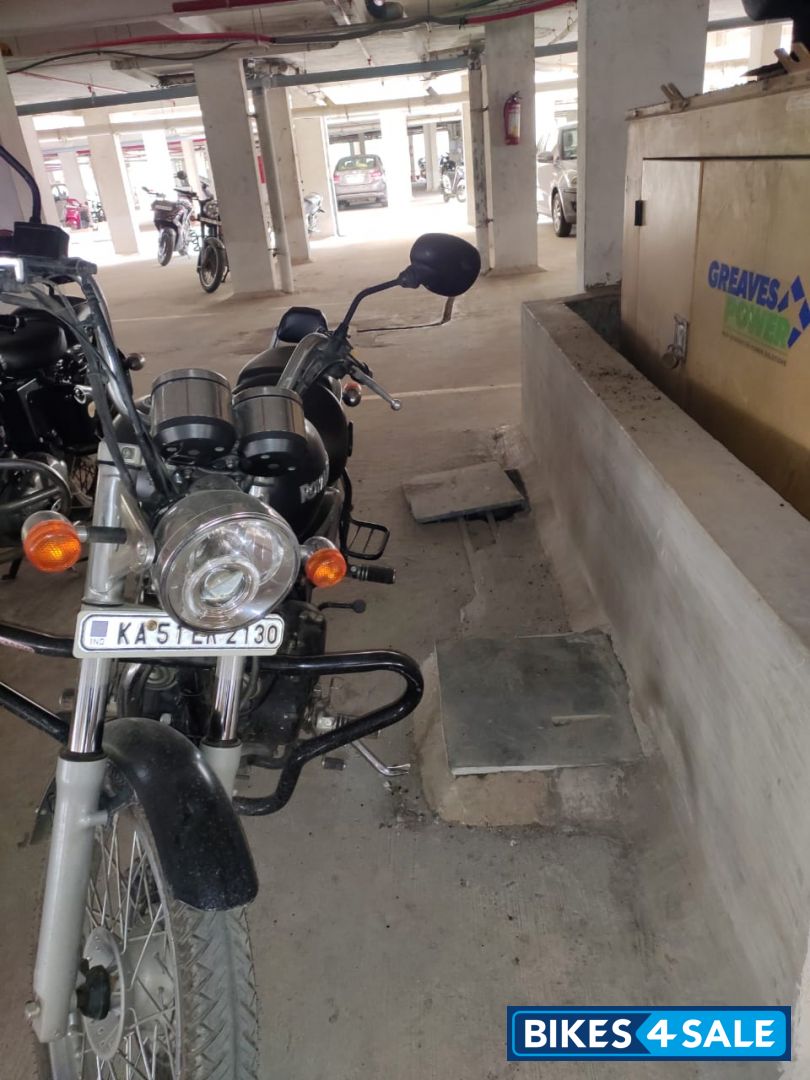 Royal Enfield Thunderbird 350