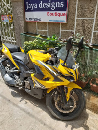Bajaj Pulsar RS 200 ABS