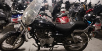 Bajaj Avenger 220 DTS-i