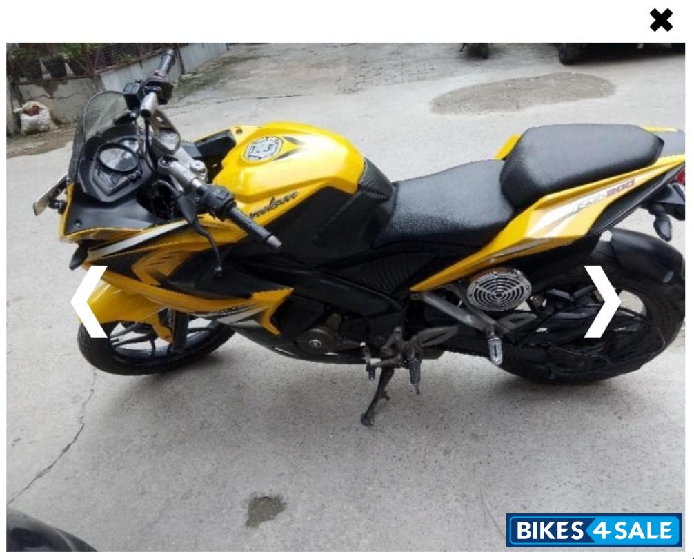 Yellow Bajaj Pulsar RS 200 ABS