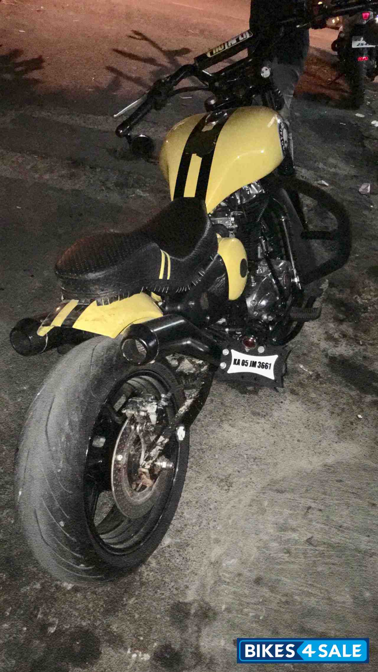 Royal Enfield Classic 500 Royal Enfield Classic 500