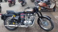 Black Royal Enfield Bullet Standard 350