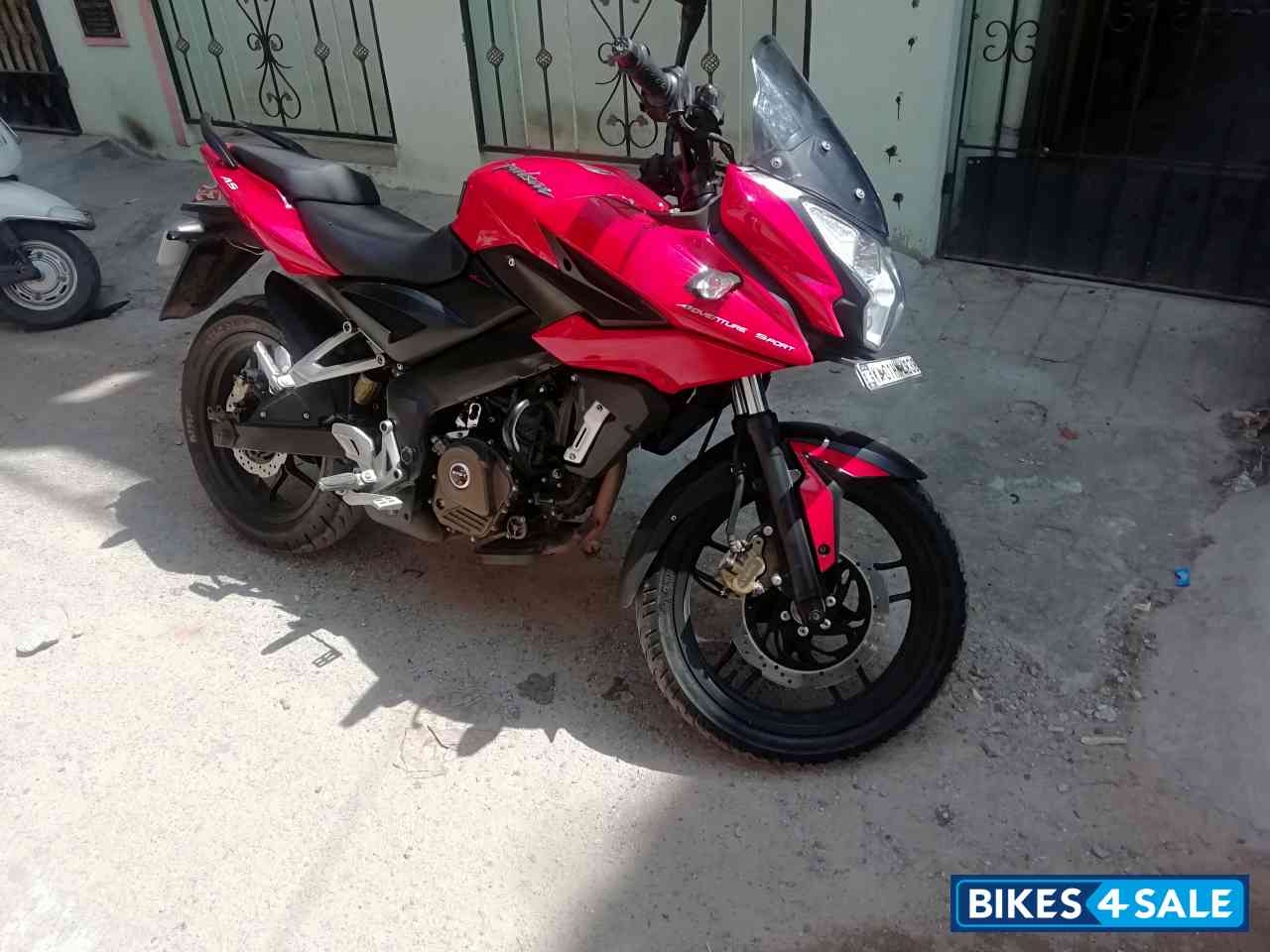 Bajaj Pulsar AS 200