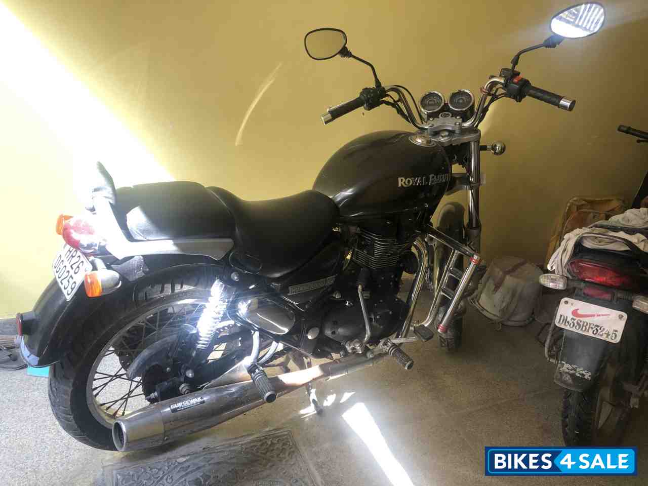 Royal Enfield Thunderbird 350 Royal Enfield Thunderbird 350