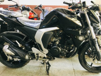 Black Yamaha FZ FI V2