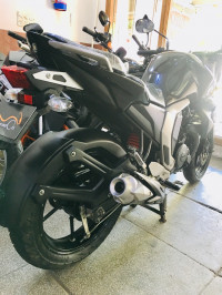 Black Yamaha FZ FI V2