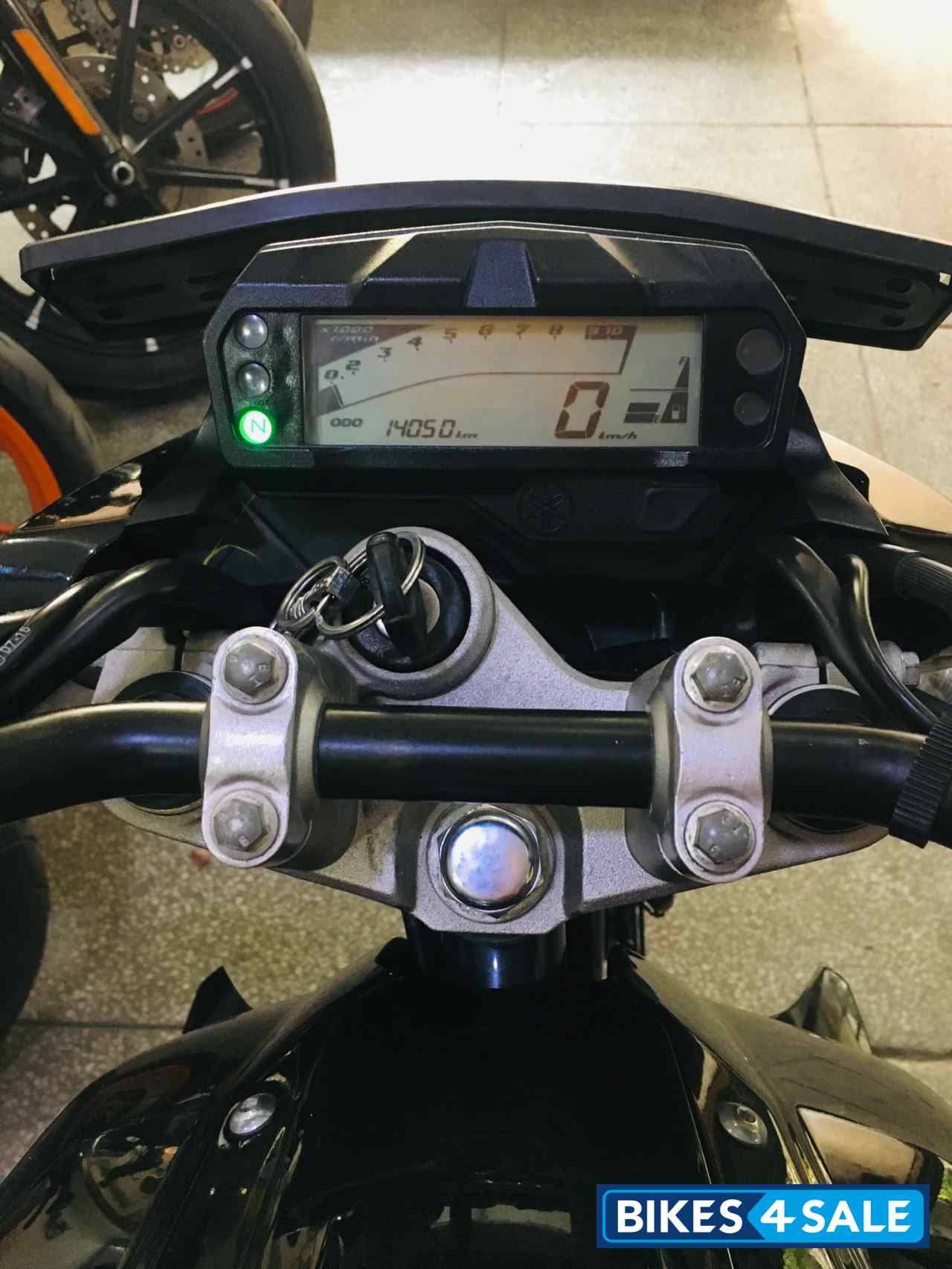 Black Yamaha FZ FI V2