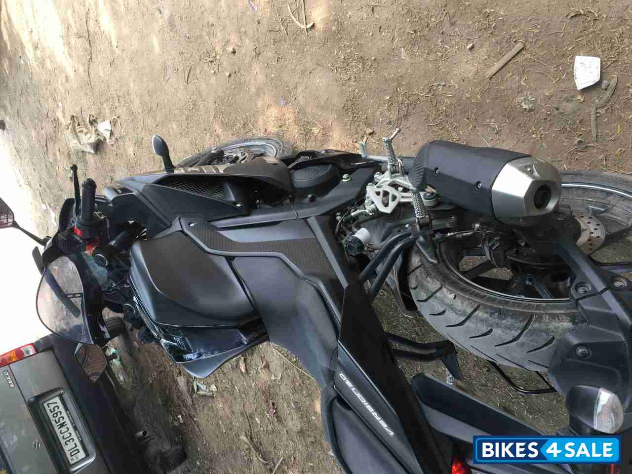 Black Yamaha YZF R15 V3