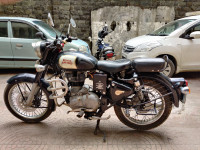 Black Royal Enfield Classic 350