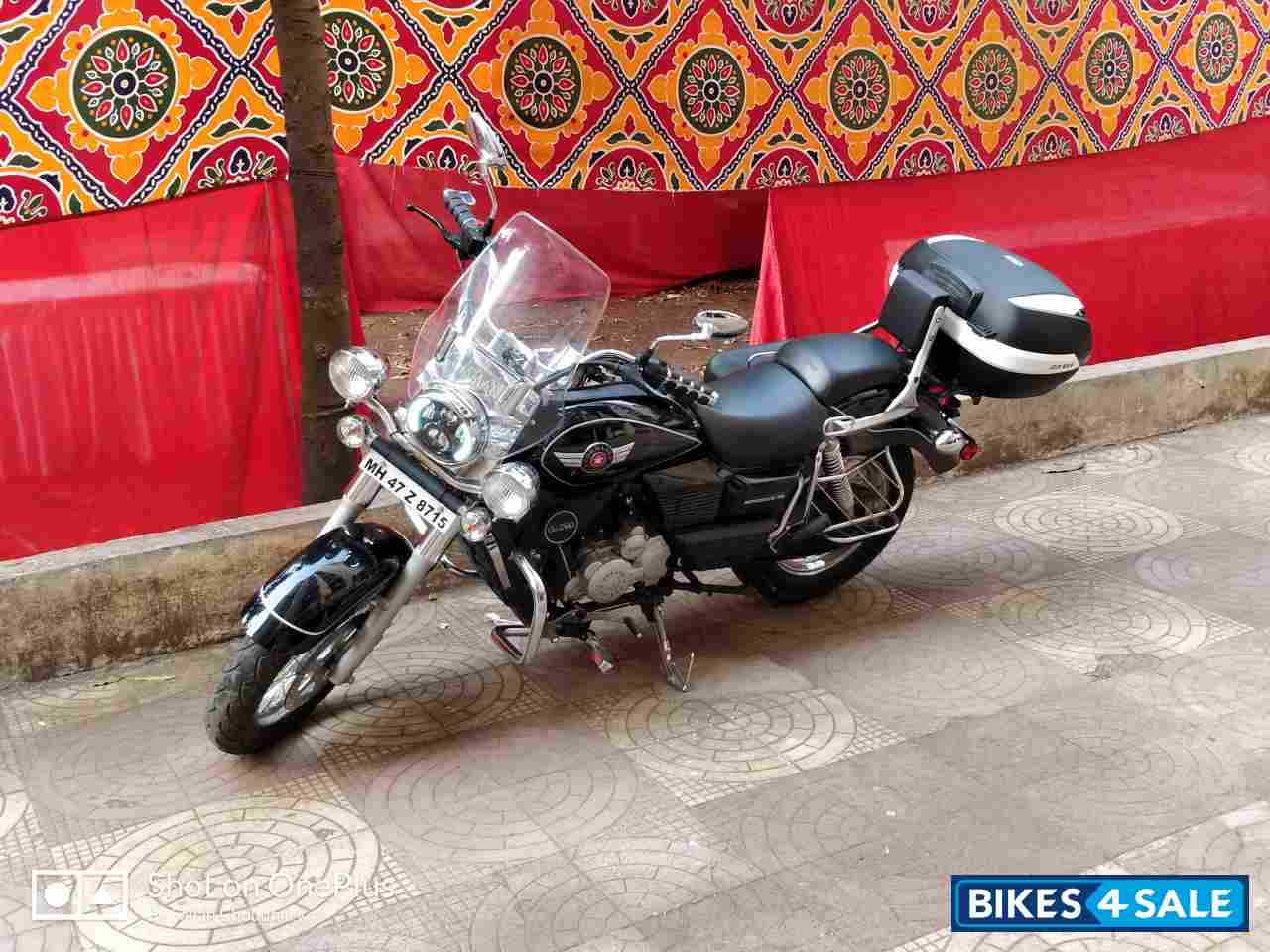 Black UM Renegade Commando Classic