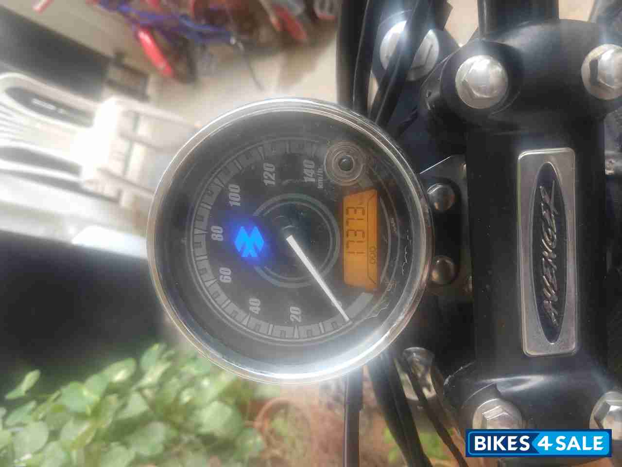 Bajaj Avenger Street 150