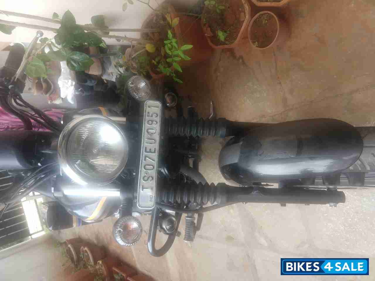 Bajaj Avenger Street 150