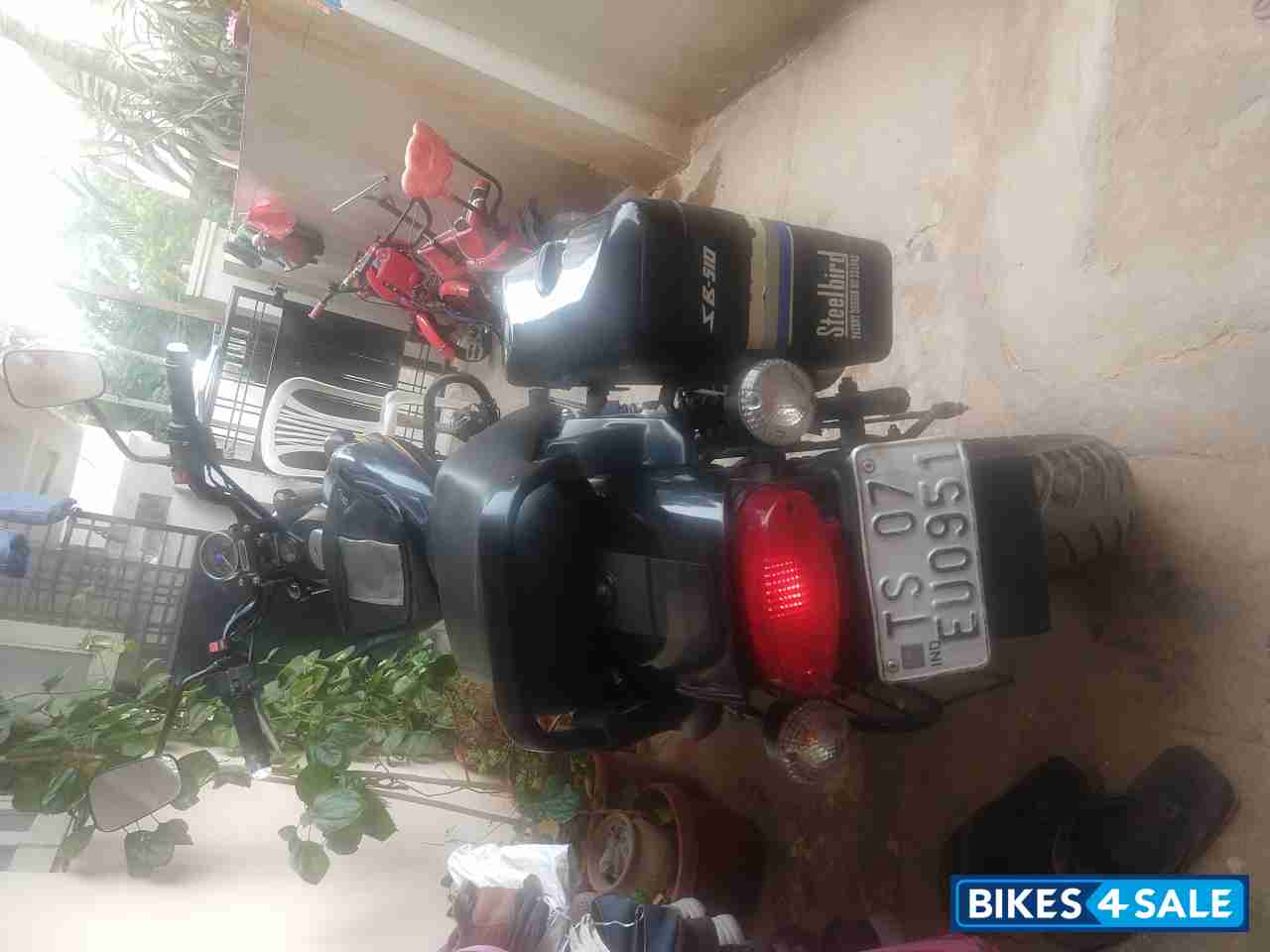 Bajaj Avenger Street 150