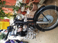 Black Royal Enfield Bullet 350 Twinspark