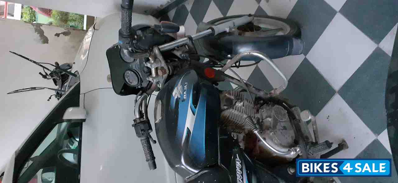 Blue Bajaj Discover DTSi 125