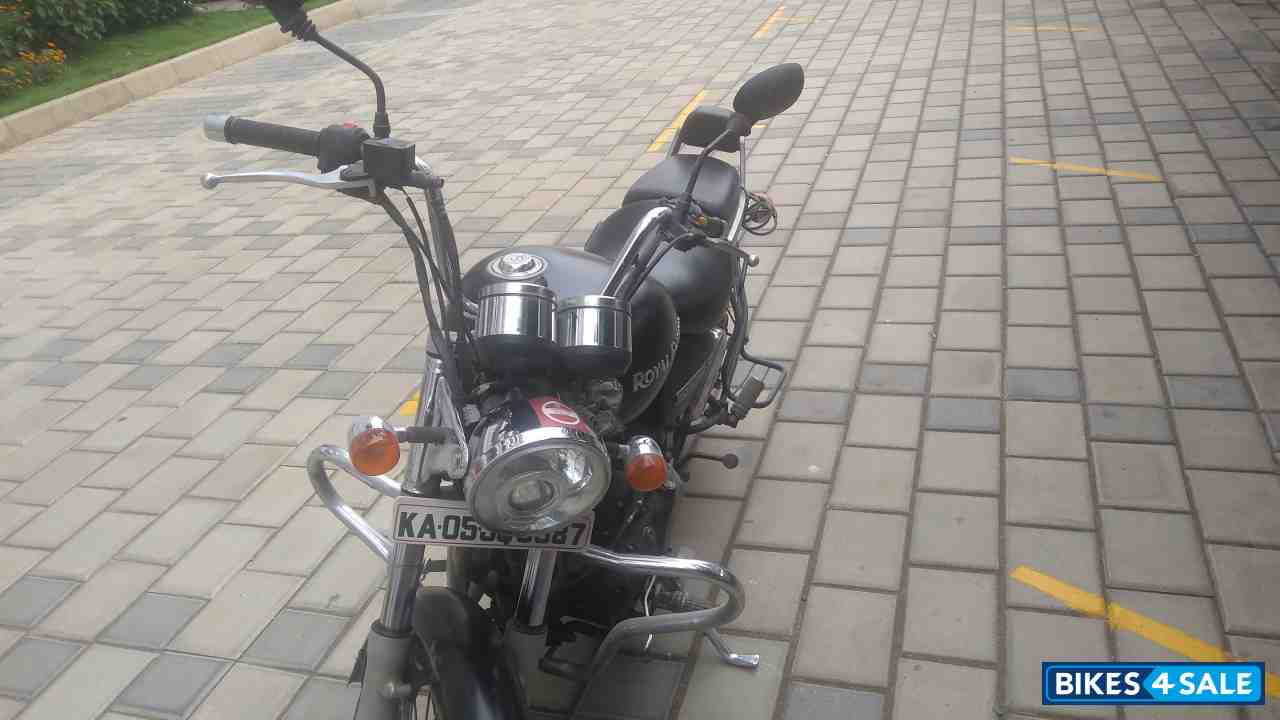 Royal Enfield Thunderbird 350 Royal Enfield Thunderbird 350
