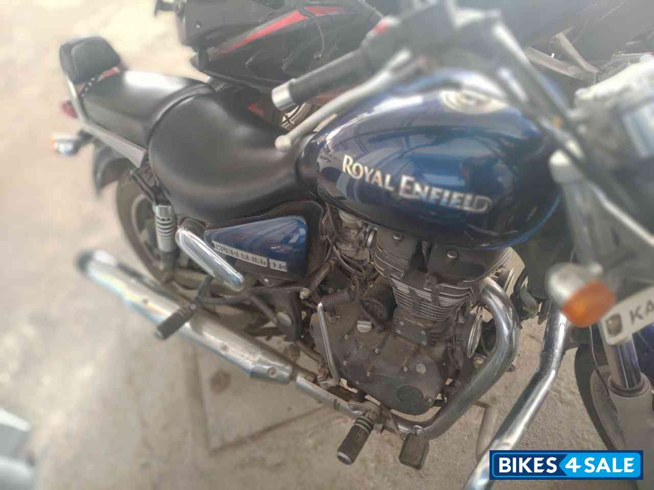 Royal Enfield Thunderbird 350 Royal Enfield Thunderbird 350