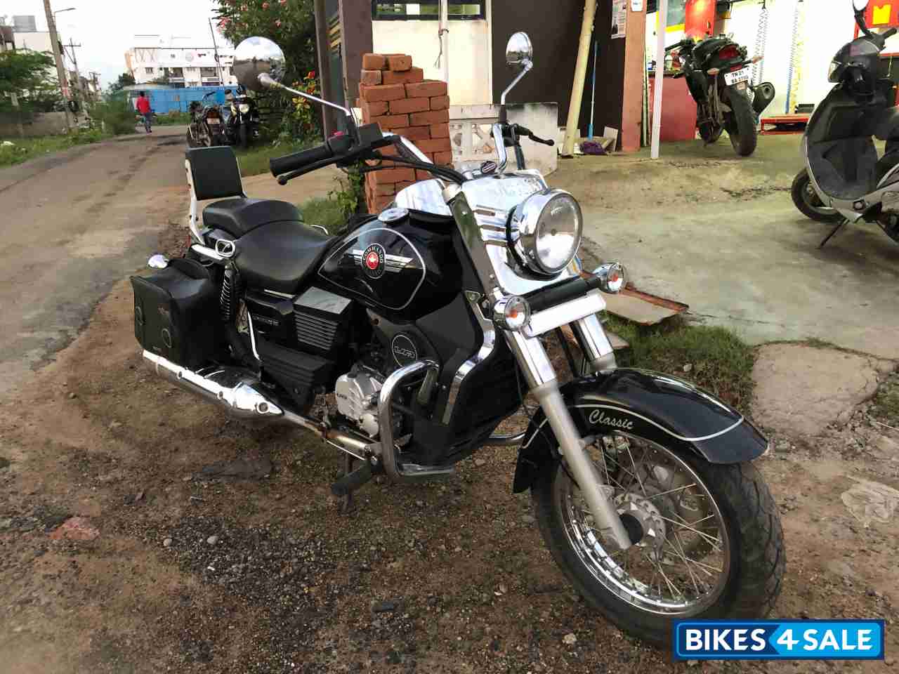 Black UM Renegade Commando Classic Black UM Renegade Commando Classic