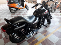 Bajaj Avenger Street 220