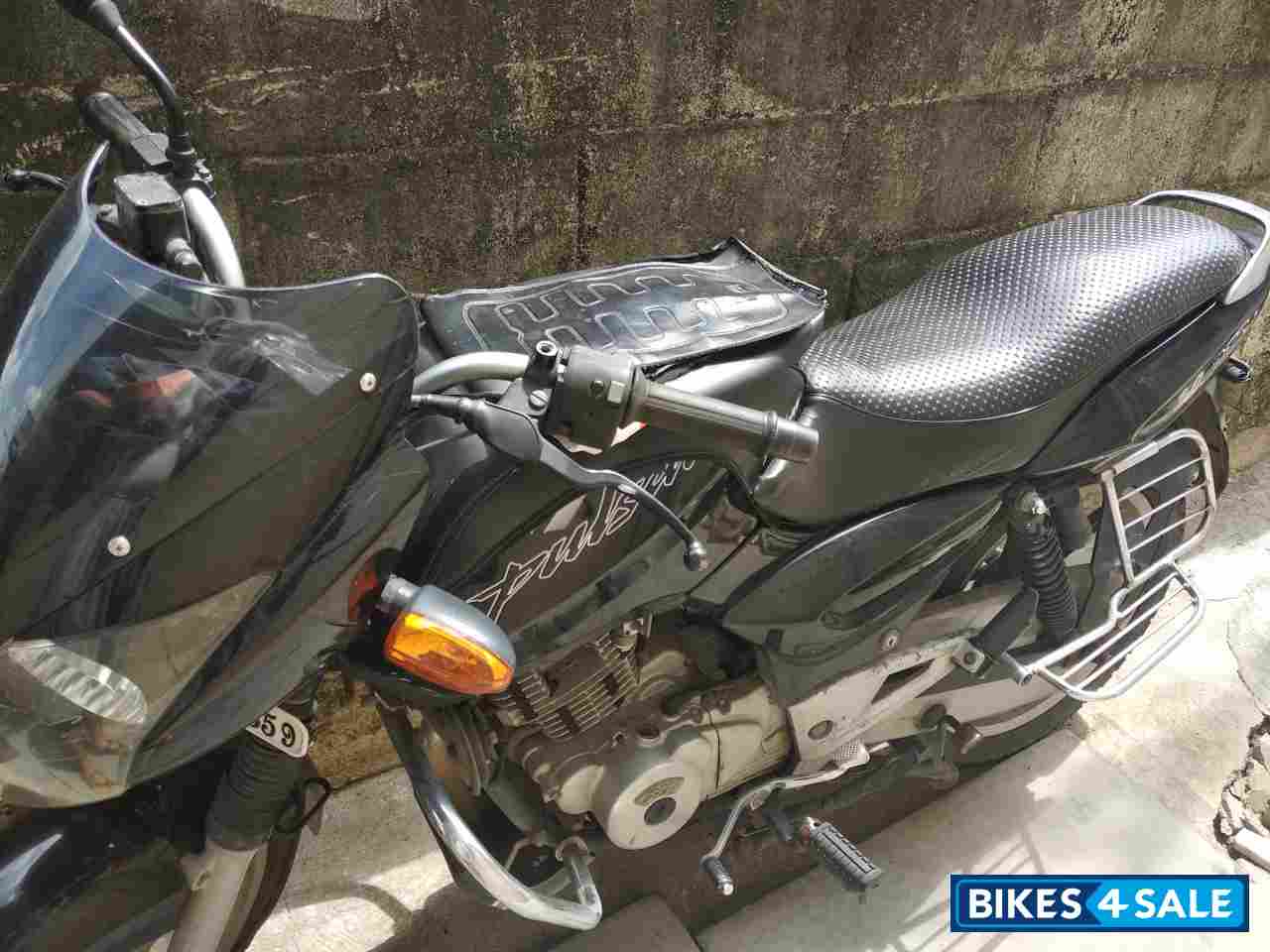 Bajaj Pulsar 150 Classic