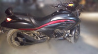 Black Suzuki Intruder 150 FI