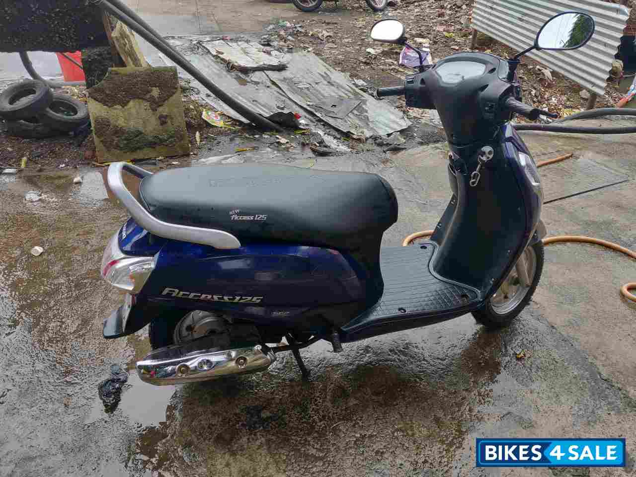 Blue Suzuki Access 125