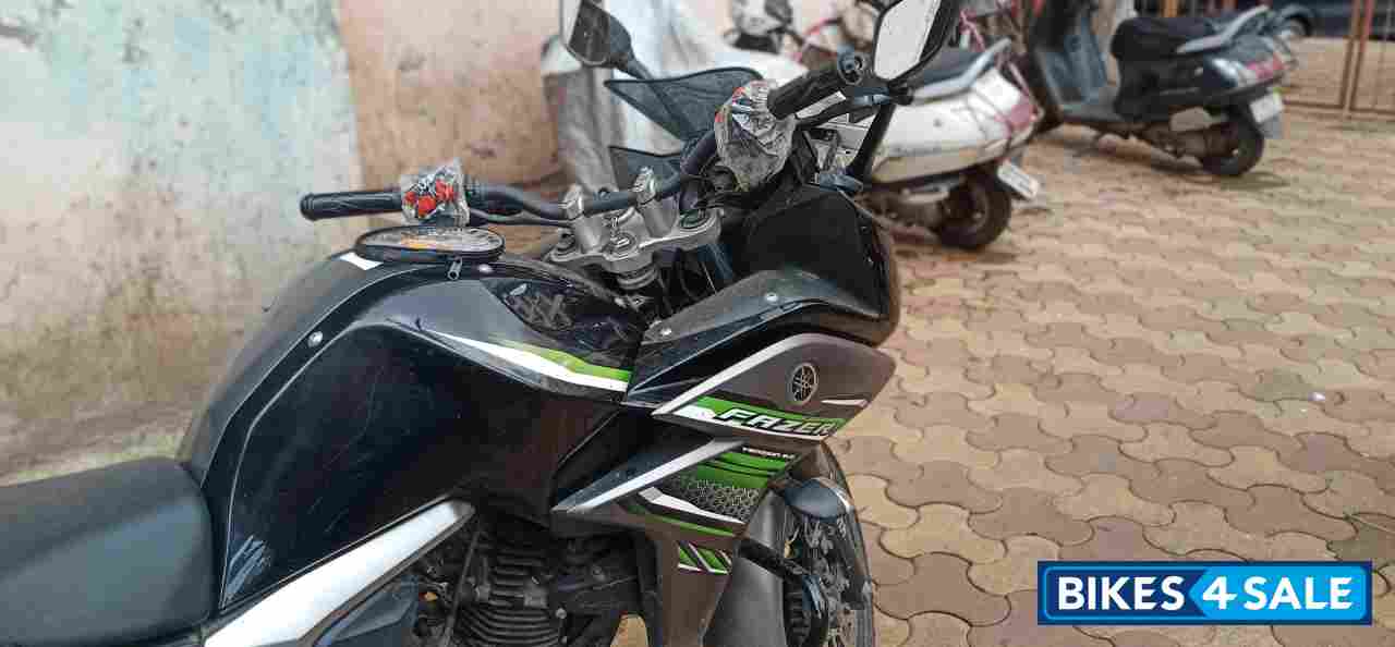 Yamaha Fazer FI V2 Yamaha Fazer FI V2