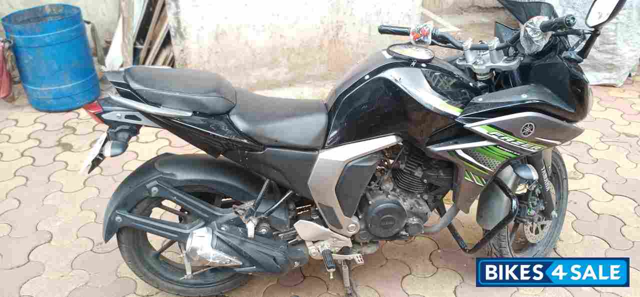 Yamaha Fazer FI V2 Yamaha Fazer FI V2