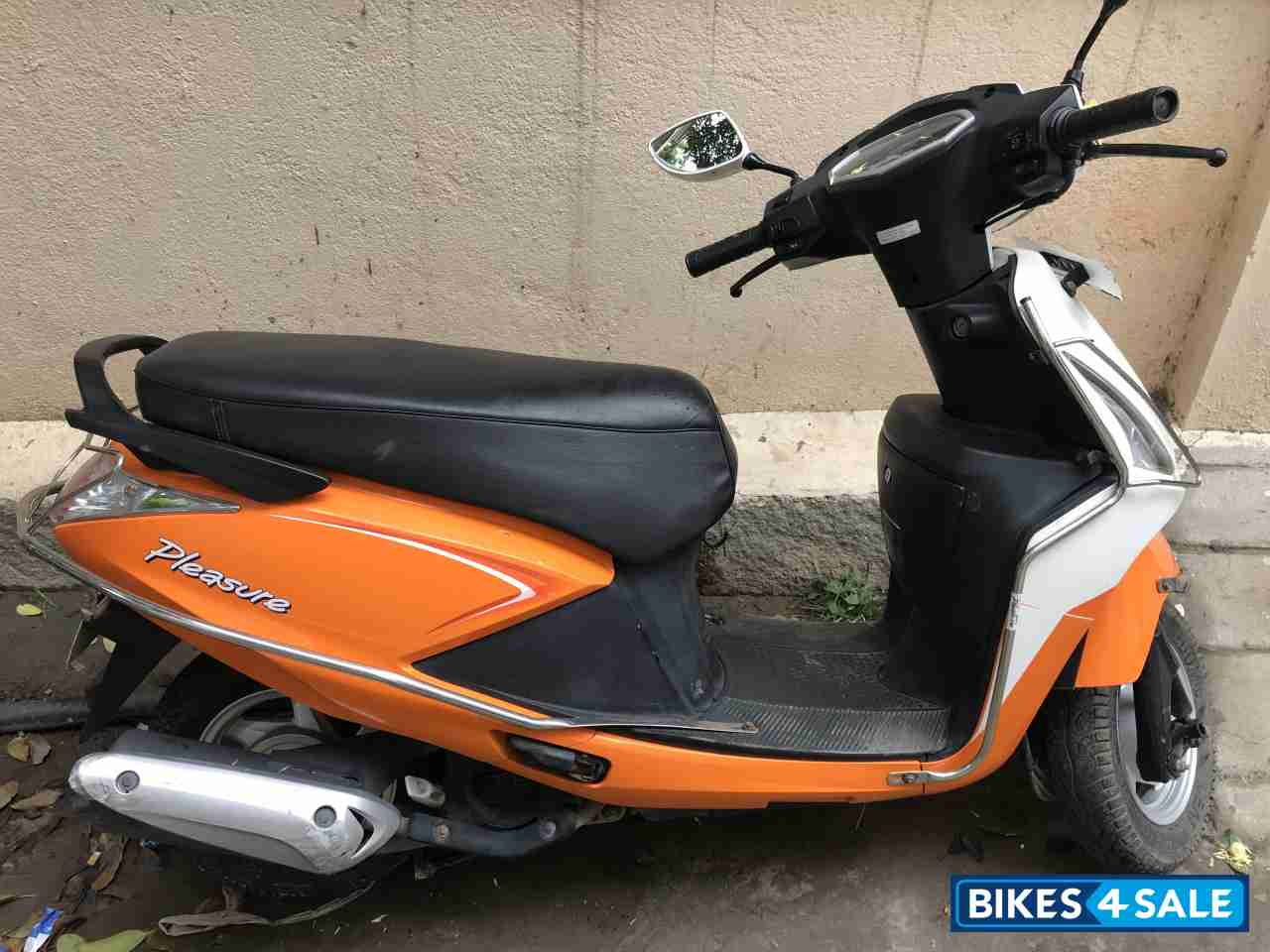 Orange Hero Pleasure