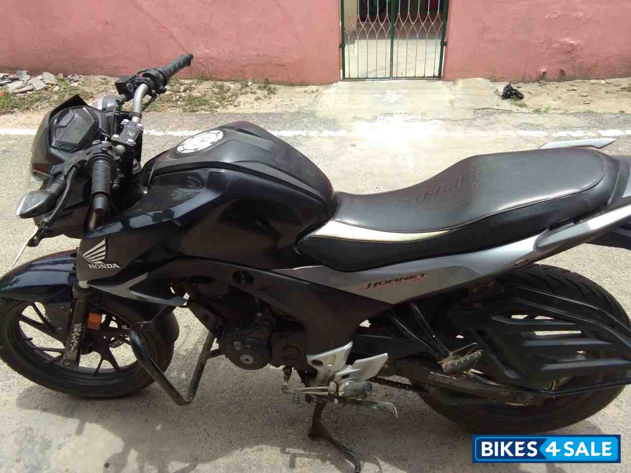 Honda CB Hornet 160R