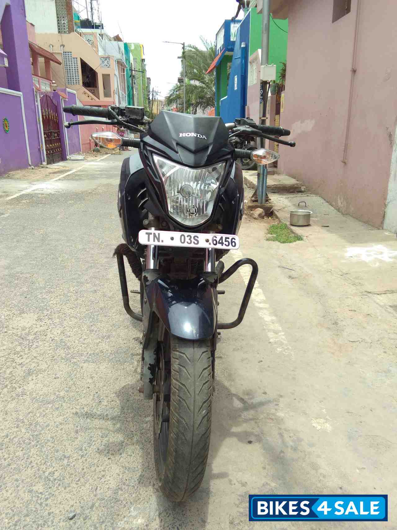 Honda CB Hornet 160R